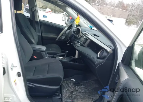 2015 Toyota Rav4 Xle from USA, damaged, VIN JTMRFREV1FD158072